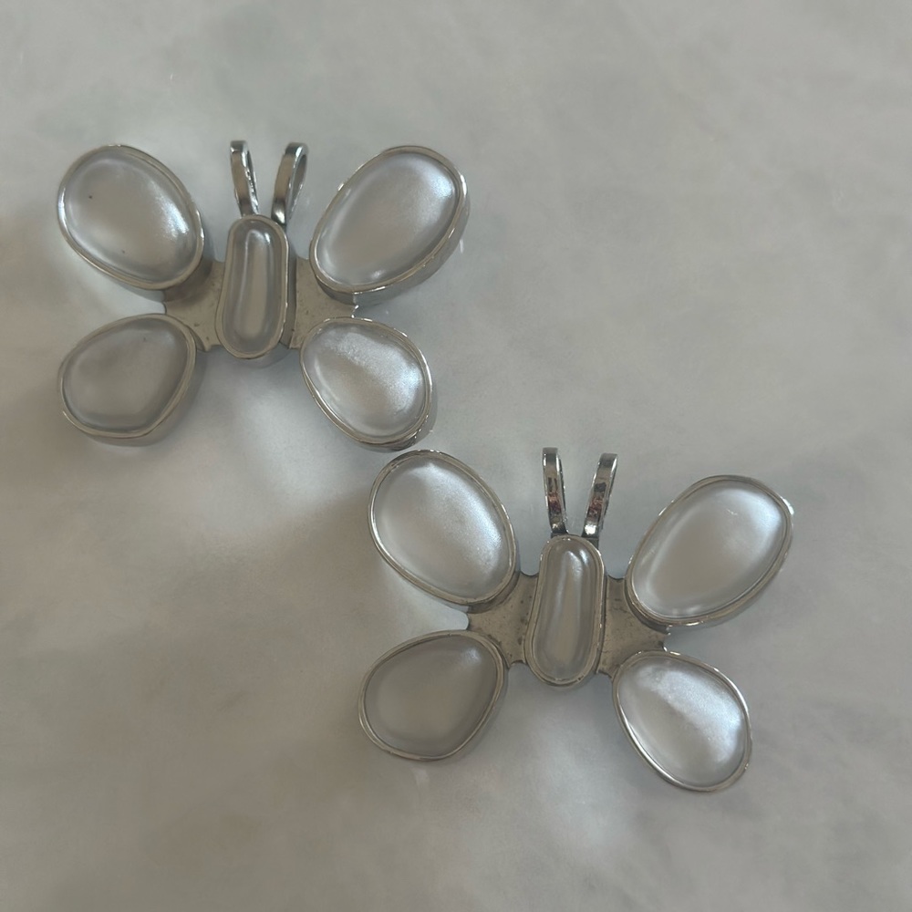 Set of 2 REBECCA COLLINS Silver Tone Butterfly Hair Sweater or Dress Clip